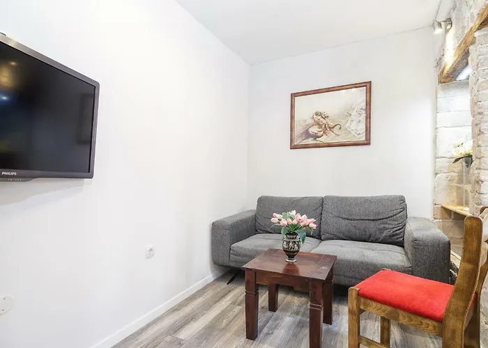 Stone Apartman Varos